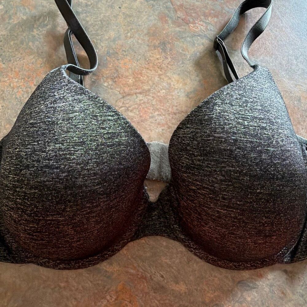 Victoria’s Secret Uplift Semi Demi Bra 34D Black